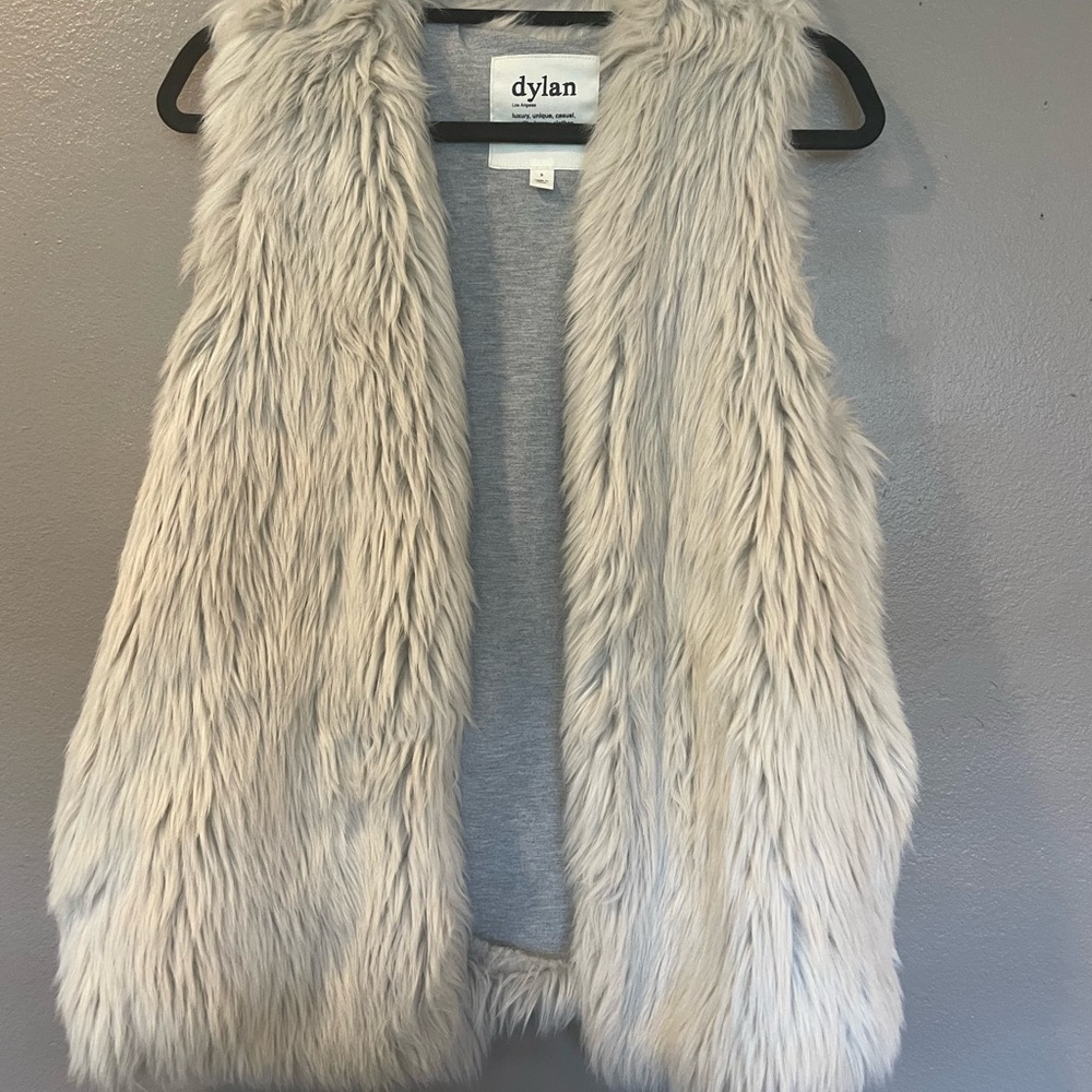 Dylan Faux Fur Vest in Cream